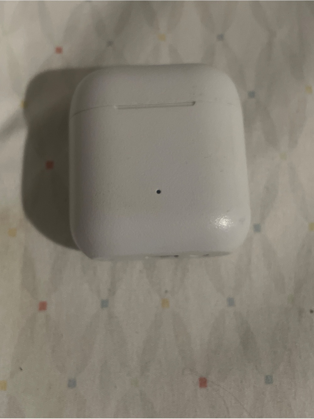 Wireless Earbud Charging Case - White